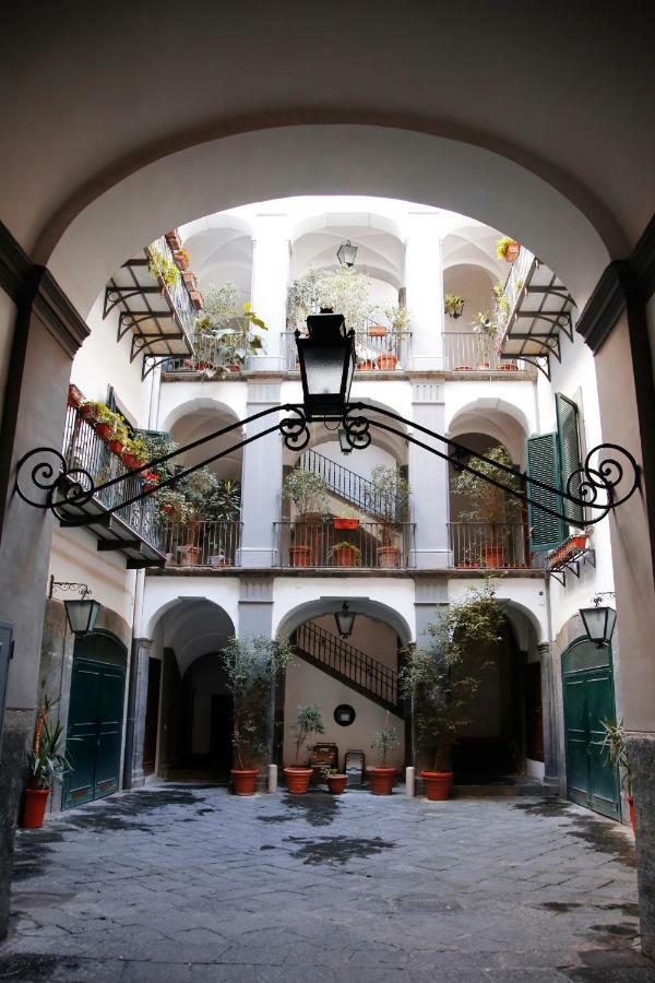 Апартаменты Casa Matys Неаполь Экстерьер фото